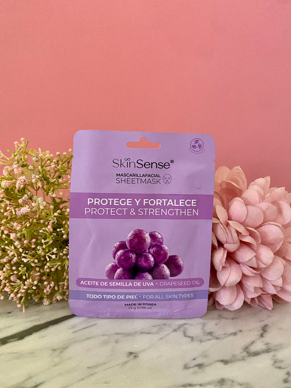 SkinSense®
MASCARILLAFACIAL
SHEETMASK
PROTEGE Y FORTALECE PROTECT & STRENGTHEN
ACEITE DE SEMILLA DE UVA •